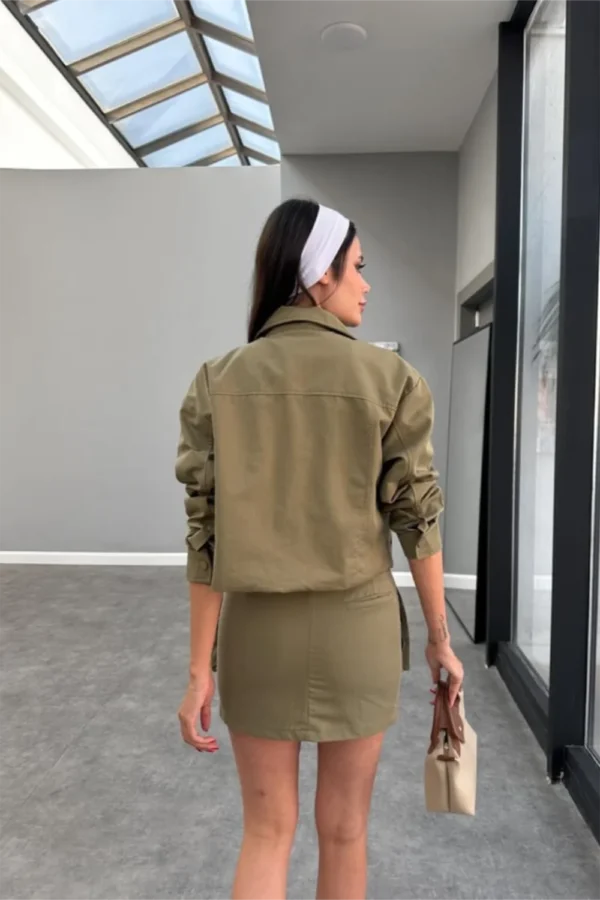 Green Pocket Detail Skirt And Jacket Set - Image 3