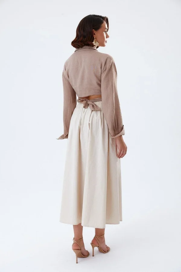 Mink Color Front Tie Detailed Cropped Linen Shirt - Image 2