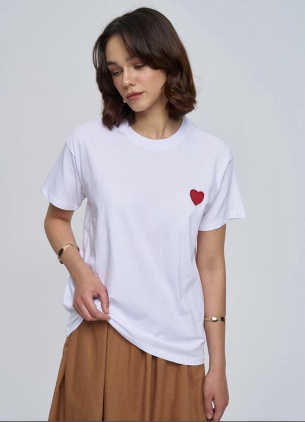 White cotton shirt with embroidered heart detail